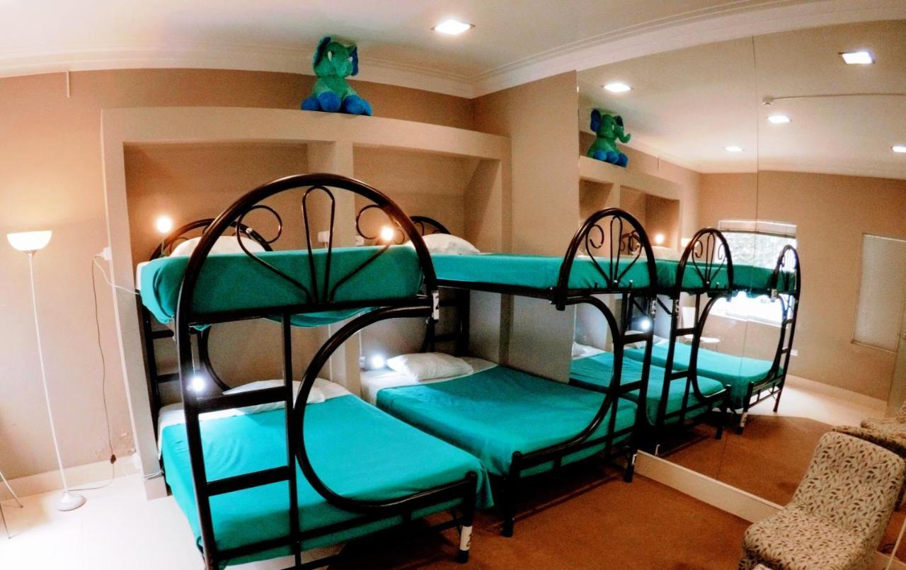 The Prime Spot, Backpacker'S Hostelリマ エクステリア 写真